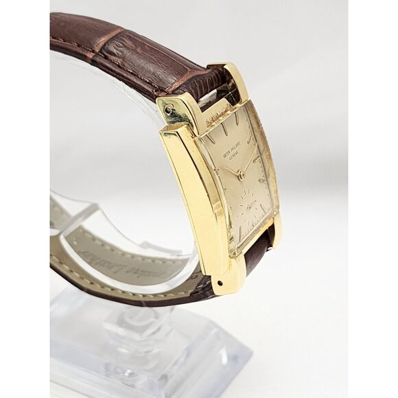 Vintage Patek Philippe 2443 Watch w/ Bold Lugs Circa 1950s 18k Gold 40mm x 26mm - Picture 6 of 16